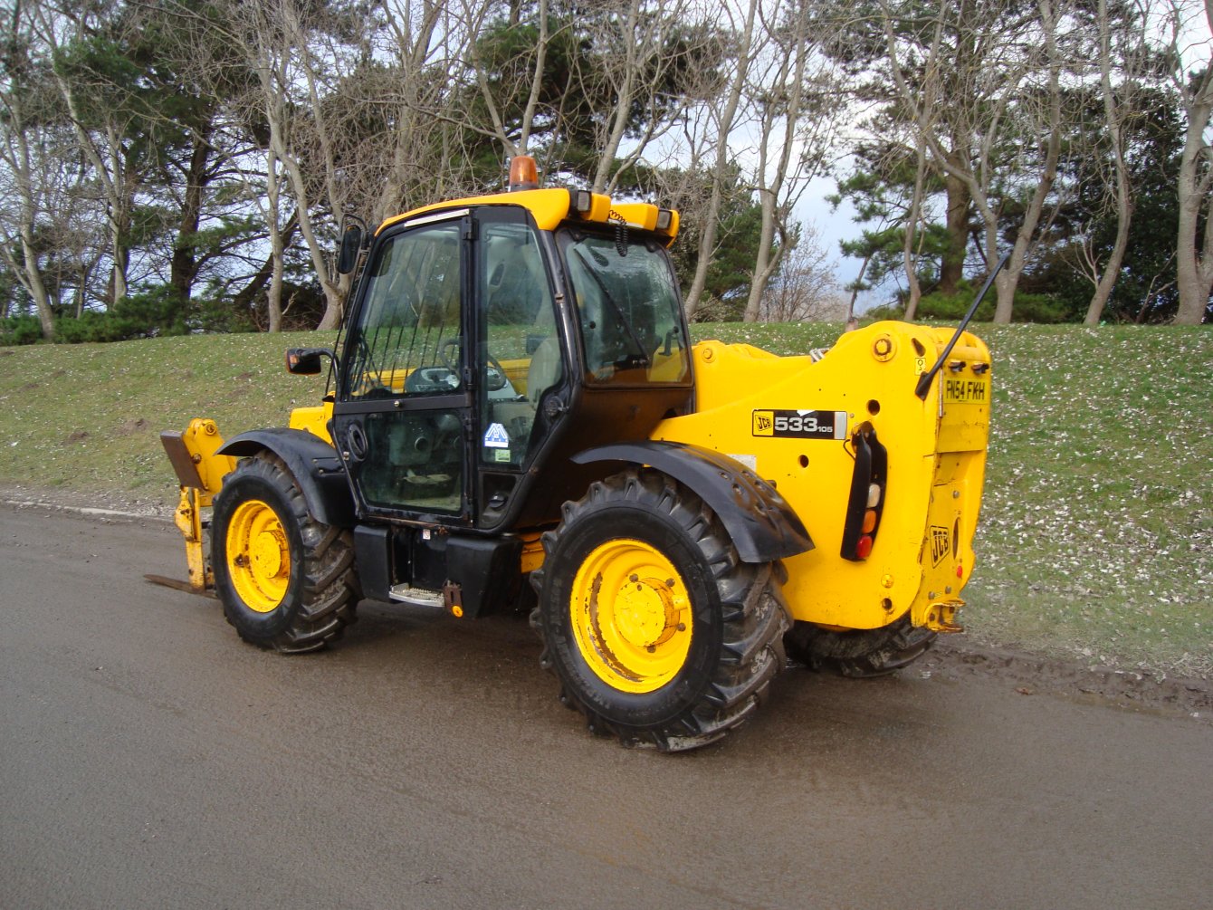 2004 JCB 533-105 - Image 4