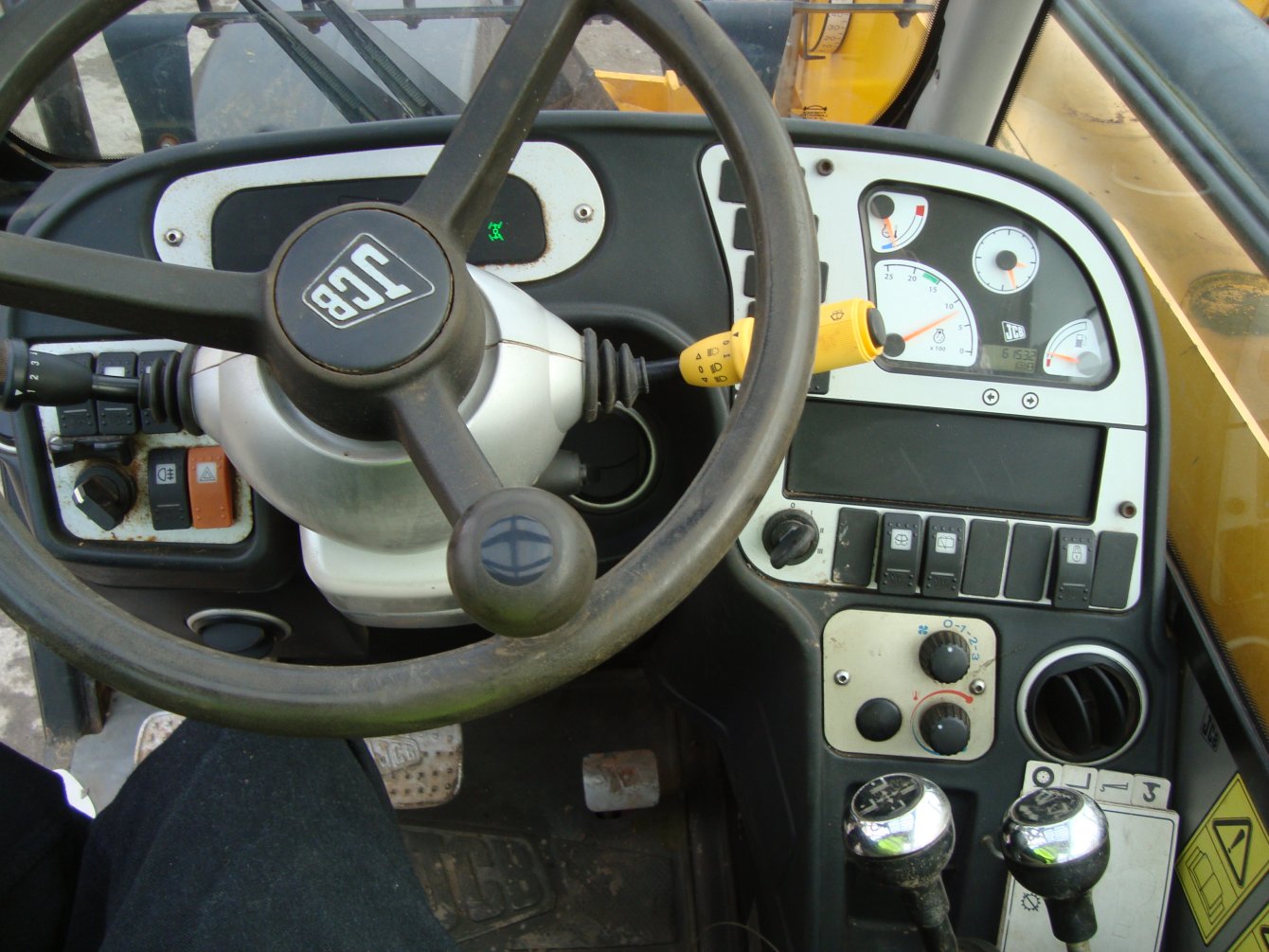 2008 JCB 535-125 Hi Viz - Image 6