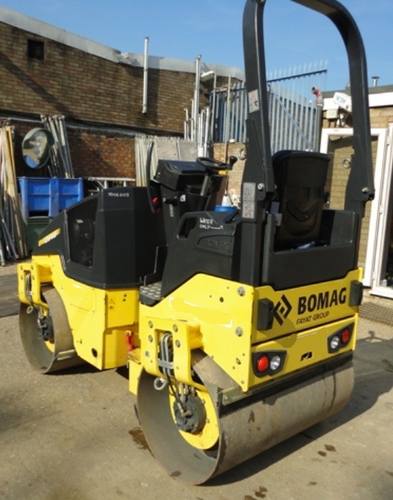 BOMAG 120-AD5 - Image 2