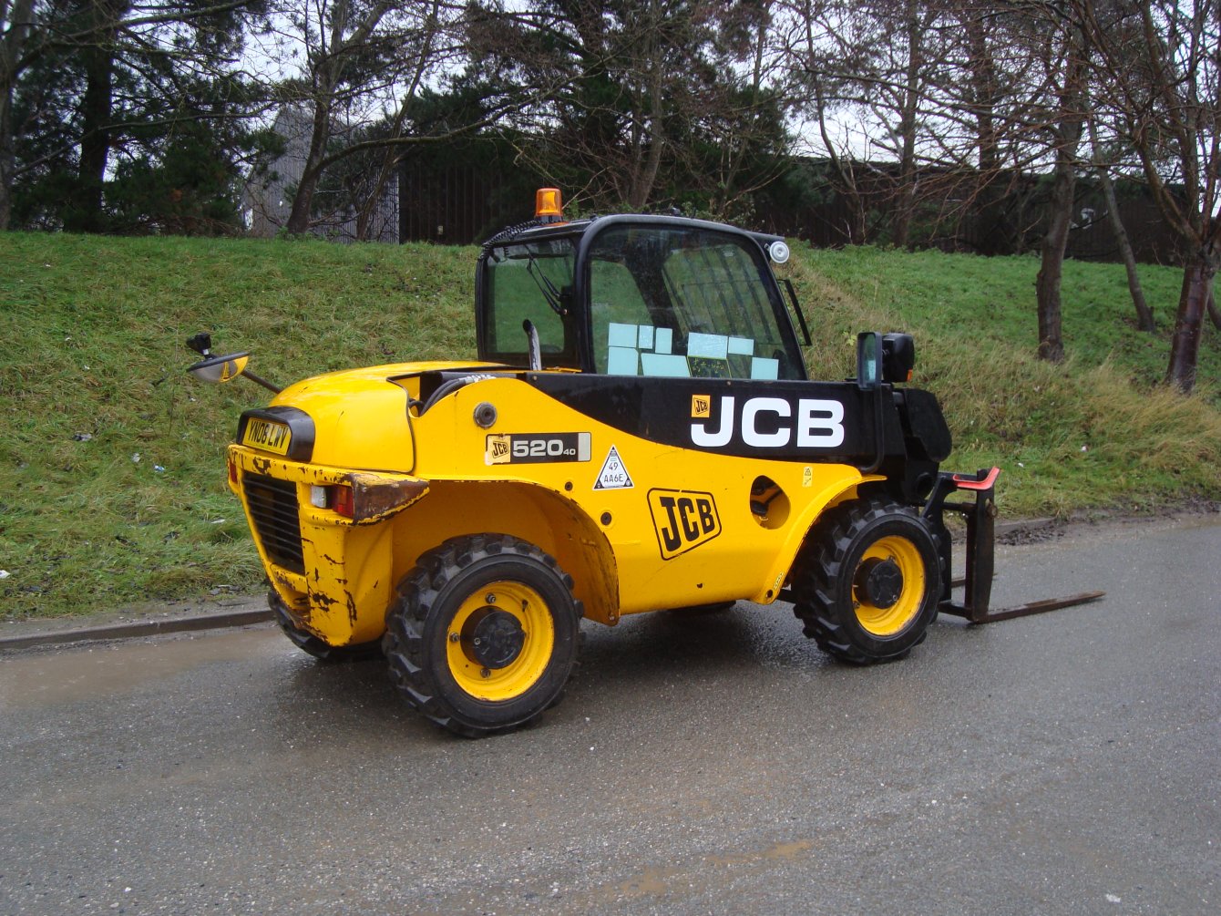 2008 JCB 520-40 Compact Telescopic Handler - Image 3
