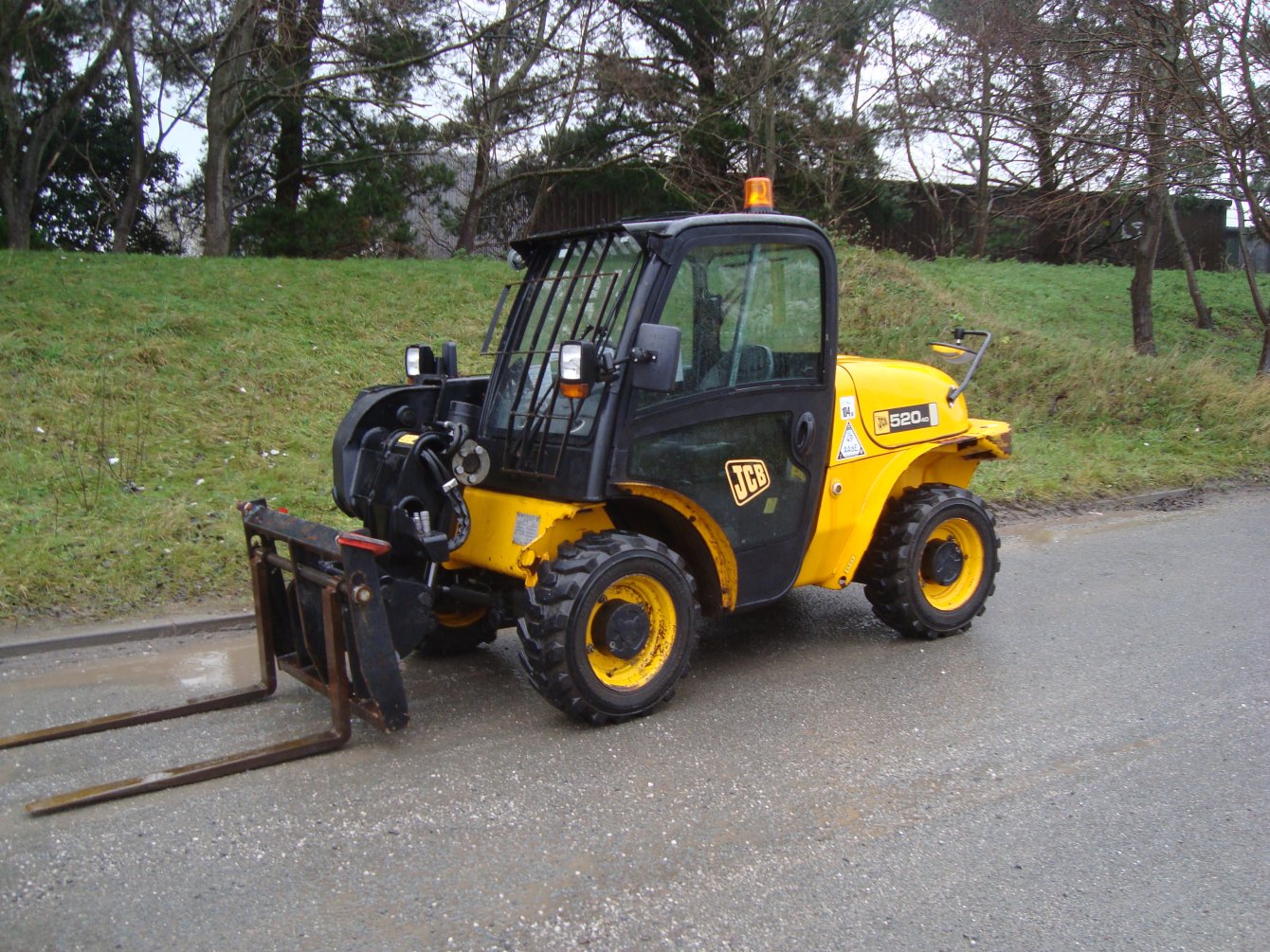2008 JCB 520-40 Compact Telescopic Handler - Image 4