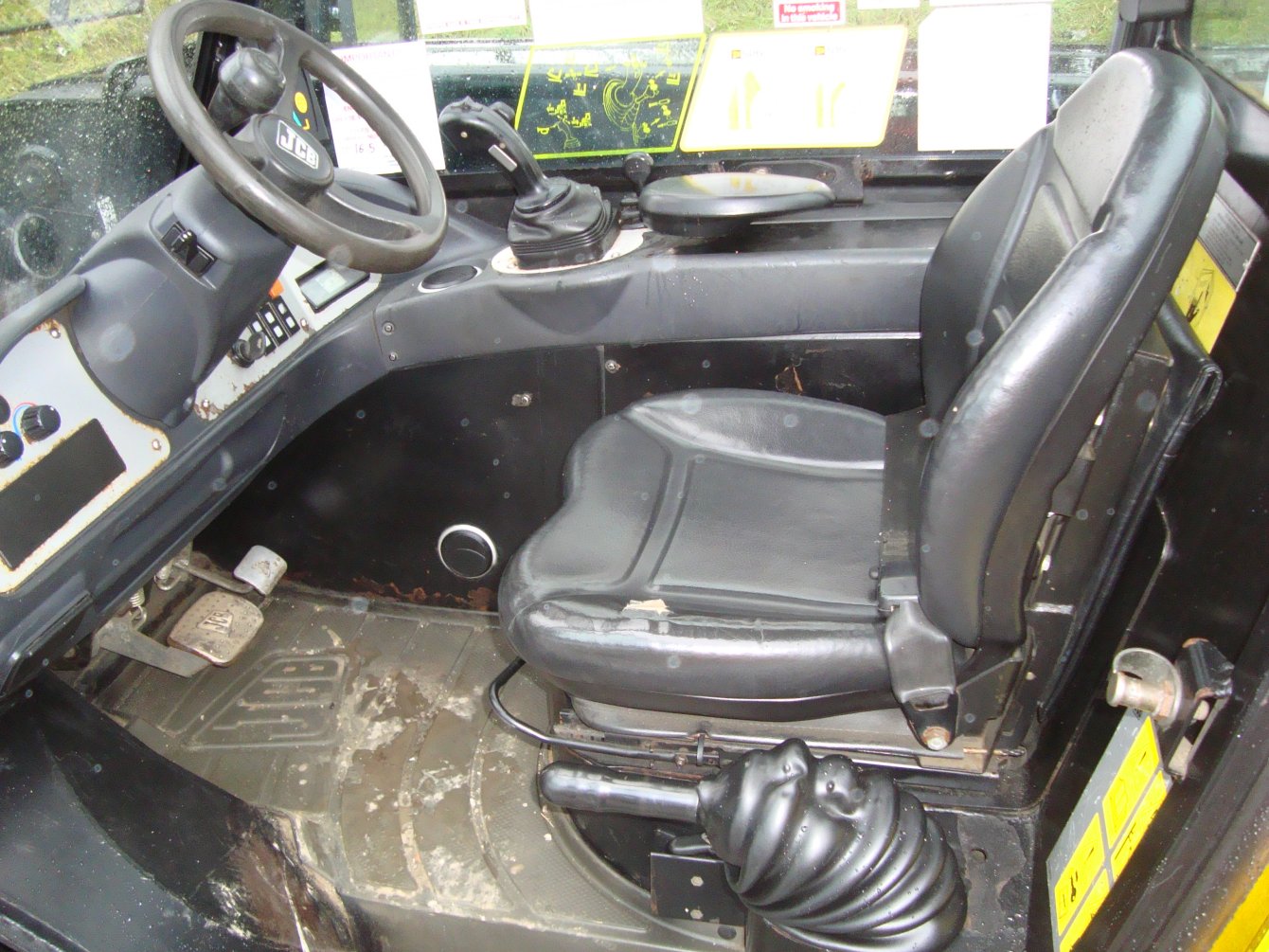 2008 JCB 520-40 Compact Telescopic Handler - Image 5