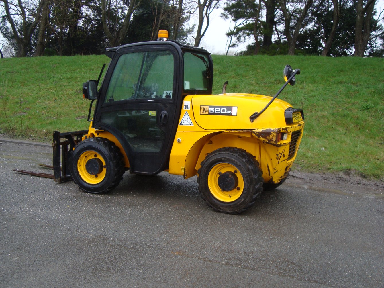 2008 JCB 520-40 Compact Telescopic Handler - Image 2