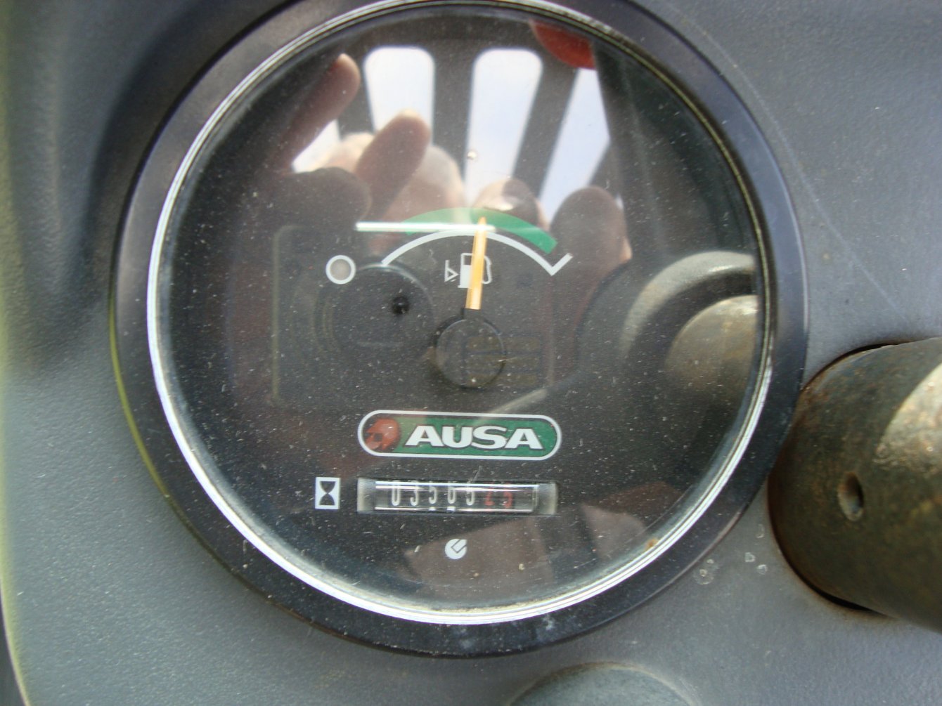 2008 Ausa C150H 4x4 - Image 6