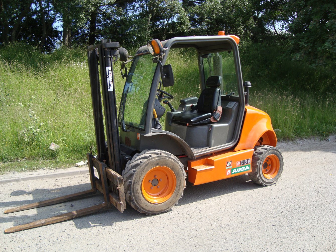 2008 Ausa C150H 4x4 - Image 4