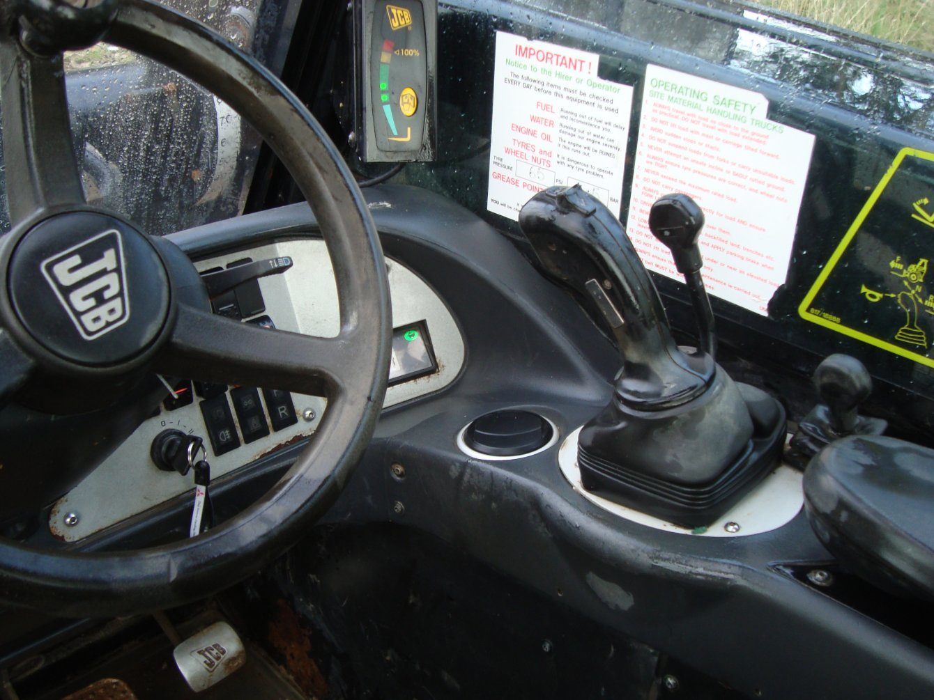 2008 JCB 520-40 - Image 5