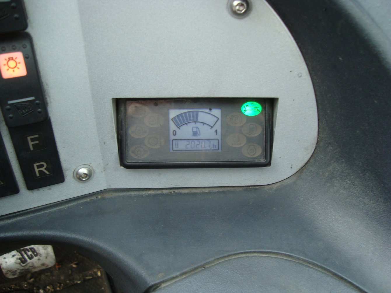 2014 JCB 520-40 - Image 8