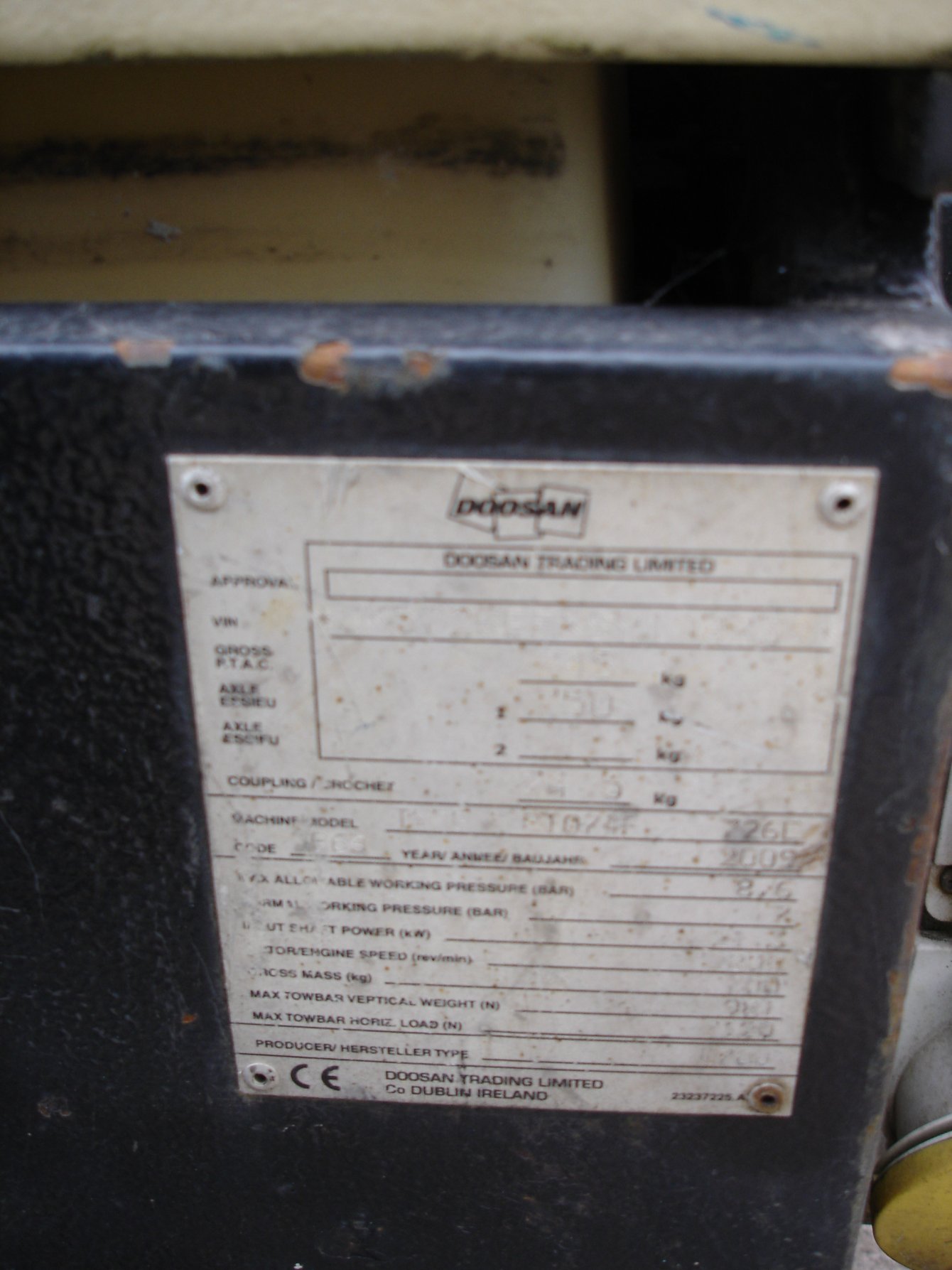 2009 Ingersol Rand 726E Compressor Generator - Image 5
