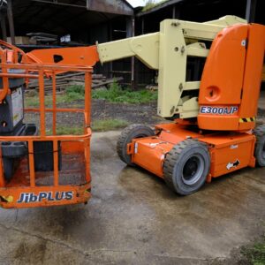 JLG E300AJP Articulating Boom Access Platform