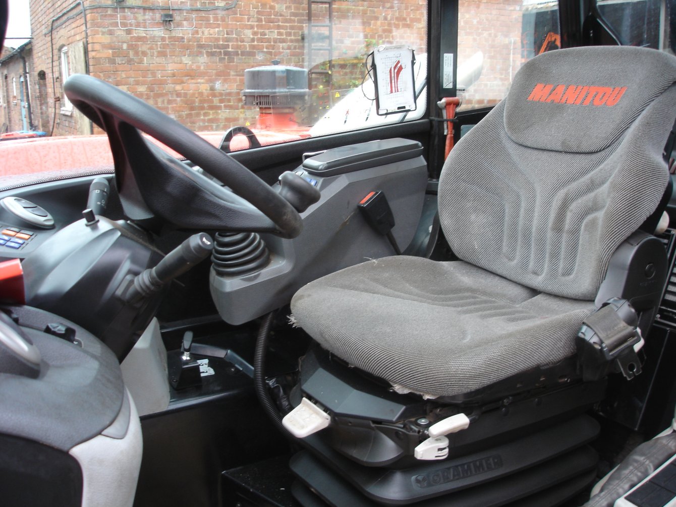 2019 Manitou MLT741-140V+ Elite With Air Brake System - Image 7