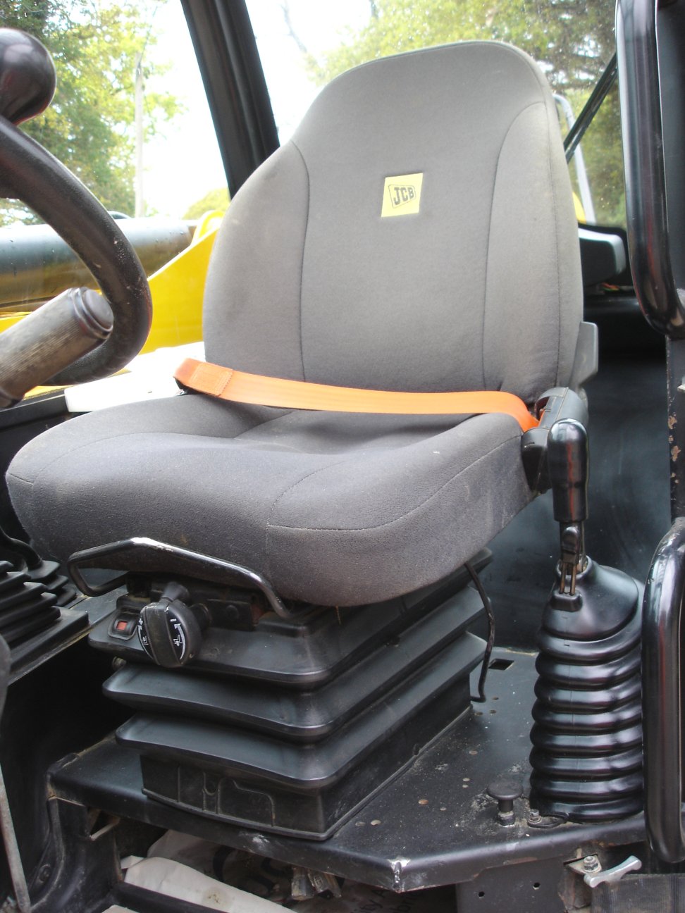 2017 JCB 533-105 - Image 6